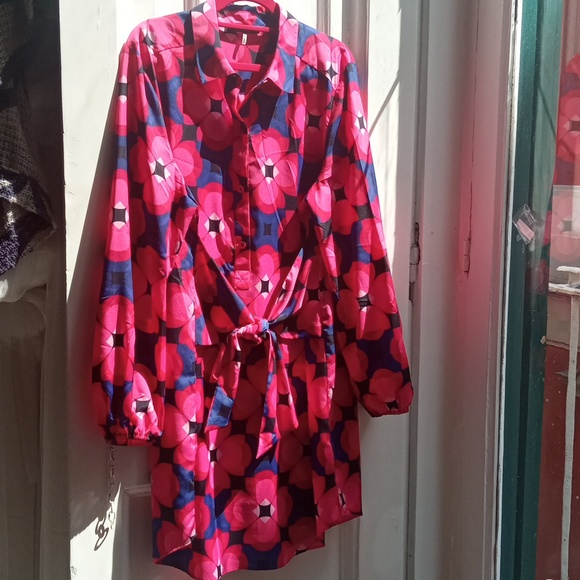 Trina Turk Dresses & Skirts - Trina Turk dress XL EUC